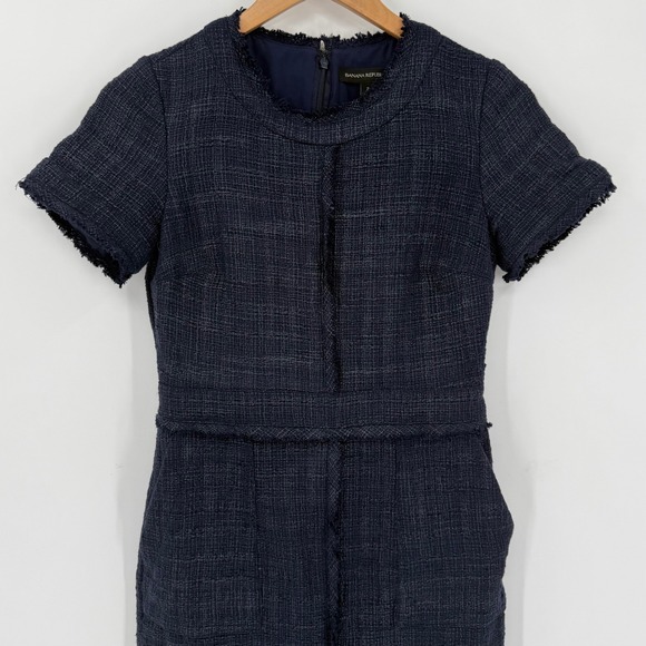 Banana Republic Navy Tweed Shift Dress Pockets Frayed Trim Size 2 - Picture 2 of 9